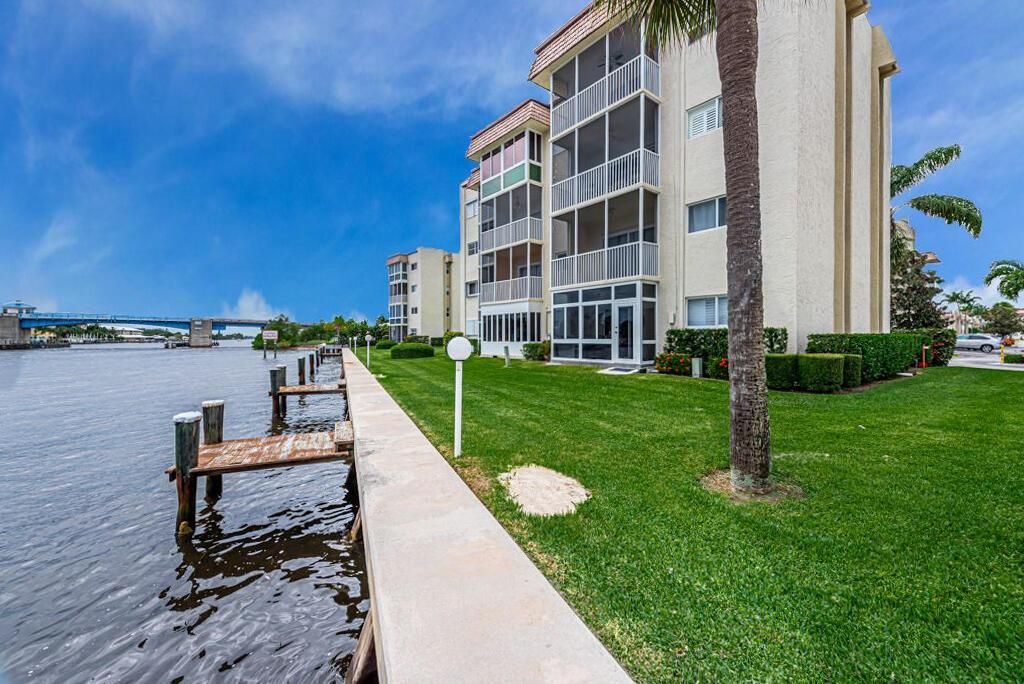 646 Snug Harbor Drive, Unit H301, Boynton Beach, FL 33435 Photo
