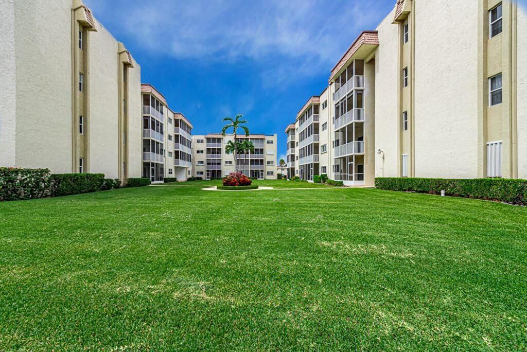 646 Snug Harbor Drive, Unit H301, Boynton Beach, FL 33435 Photo