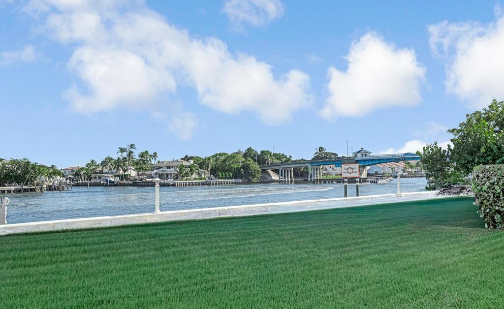 646 Snug Harbor Drive, Unit H301, Boynton Beach, FL 33435 Photo