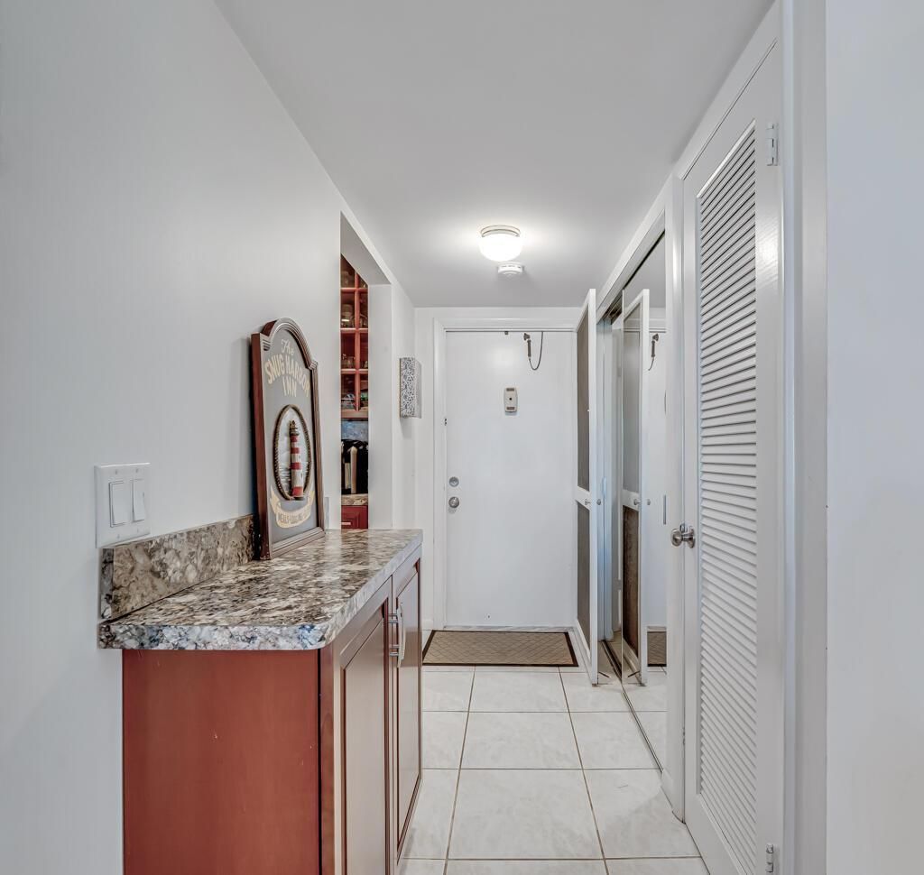 646 Snug Harbor Drive, Unit H301, Boynton Beach, FL 33435 Photo