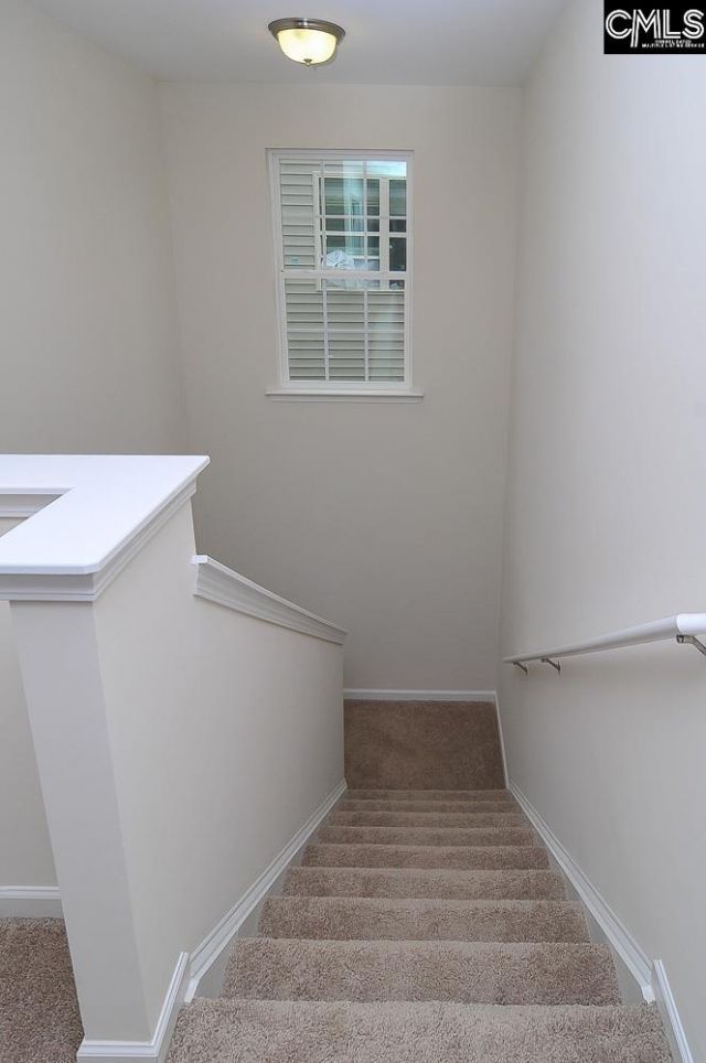 125 Madison Park Drive Photo 18