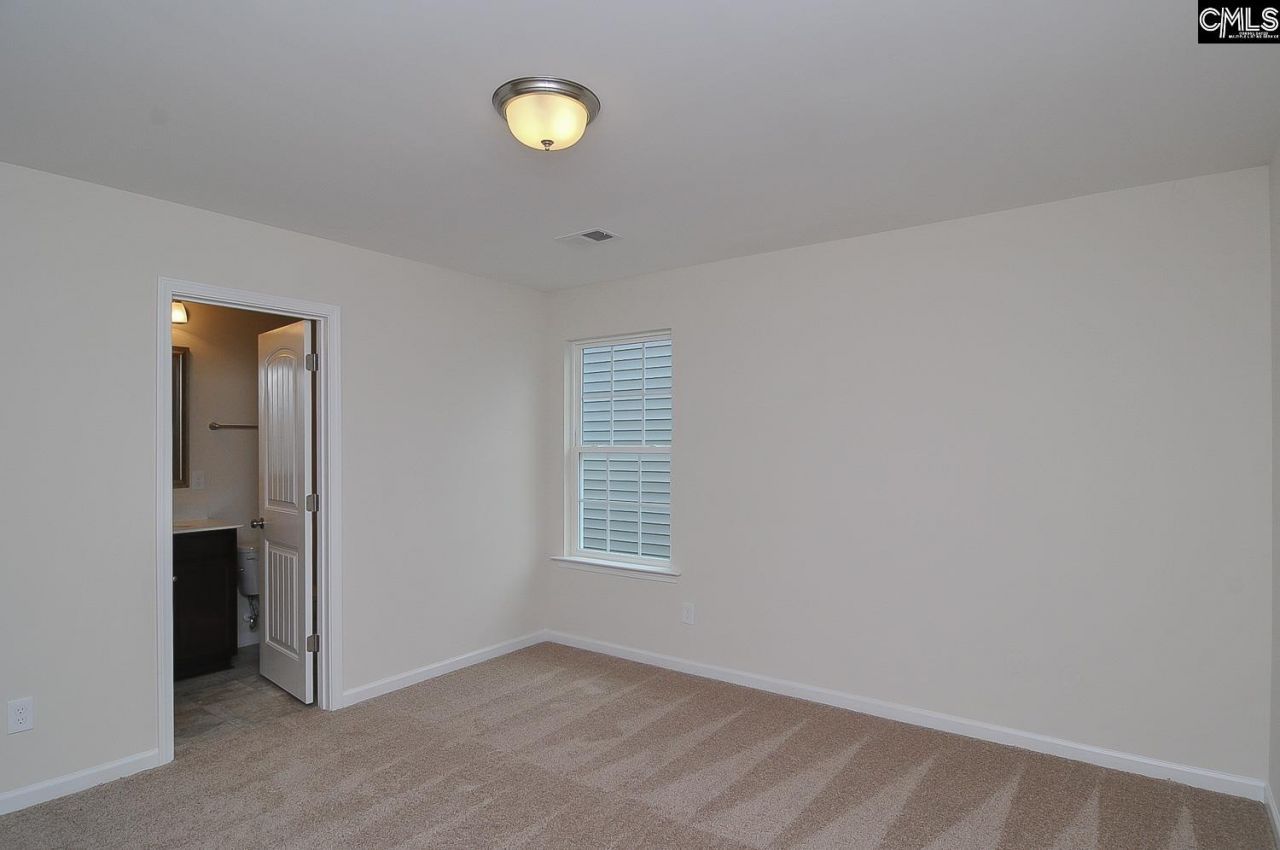 125 Madison Park Drive Photo 22