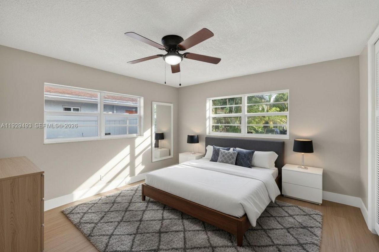 1015 NE 17th Ct, Fort Lauderdale, FL 33305 Photo