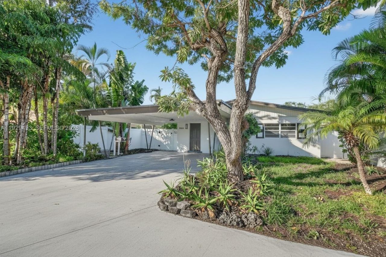 1015 NE 17th Ct, Fort Lauderdale, FL 33305 Photo