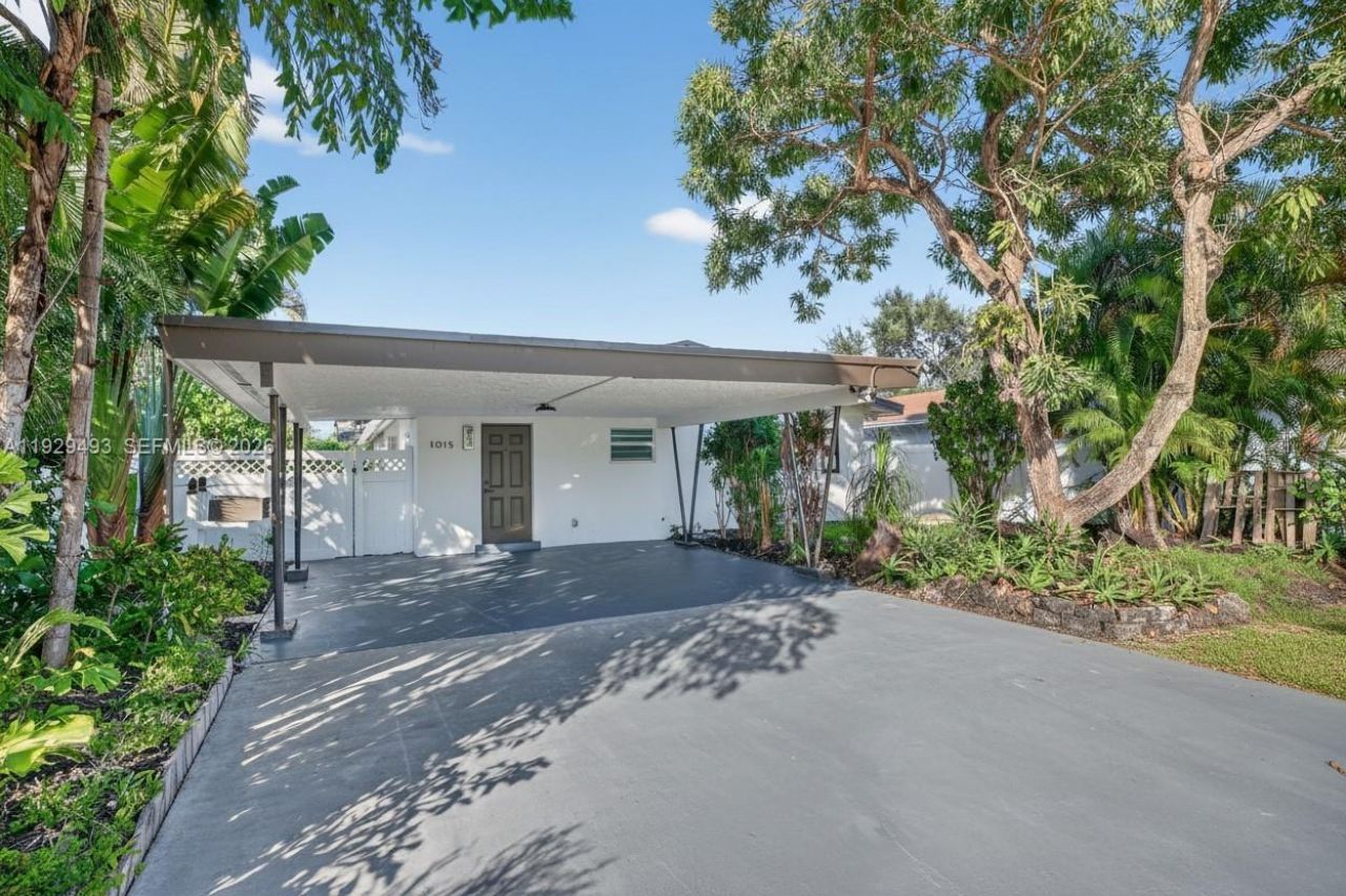 1015 NE 17th Ct, Fort Lauderdale, FL 33305 Photo