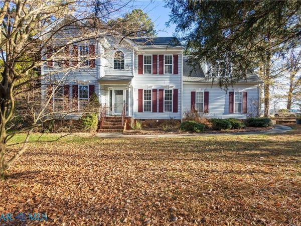 1300 Blossom Lane, West Point, VA 23181