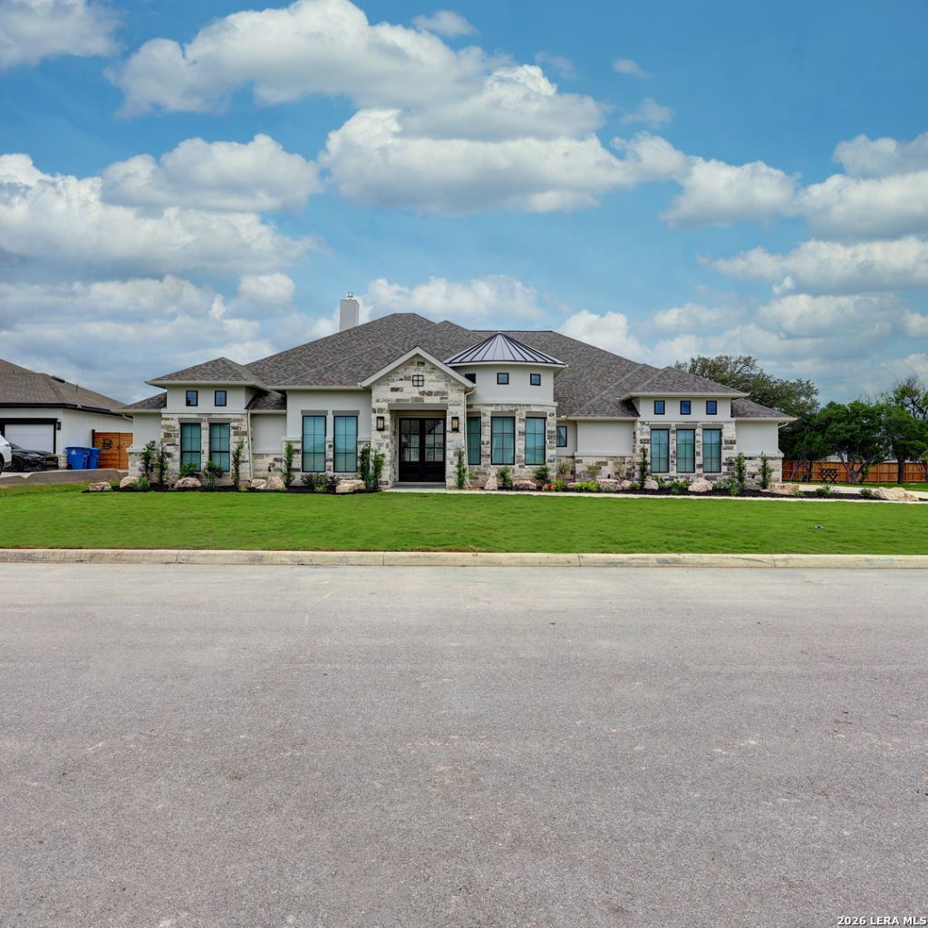 351 Bobs Cove, Castroville, TX 78009 Main Photo