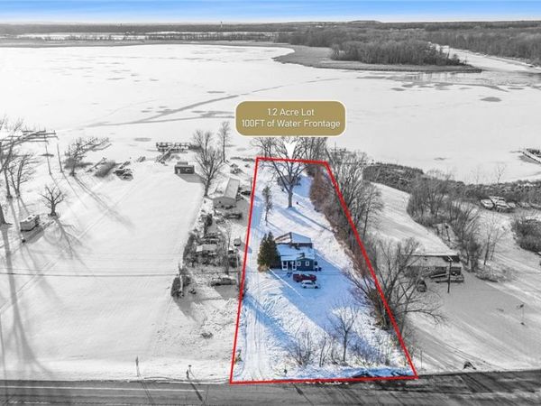 6689 State Route 90 N, Cayuga, NY 13034