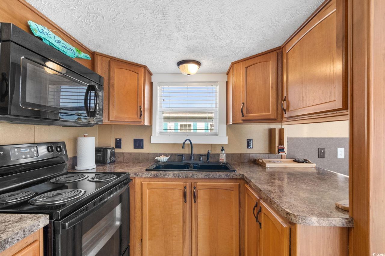 137 Riptide Circle Photo 14