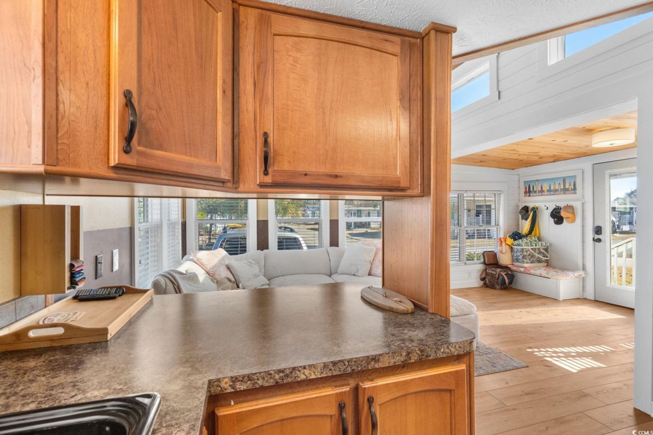 137 Riptide Circle Photo 15