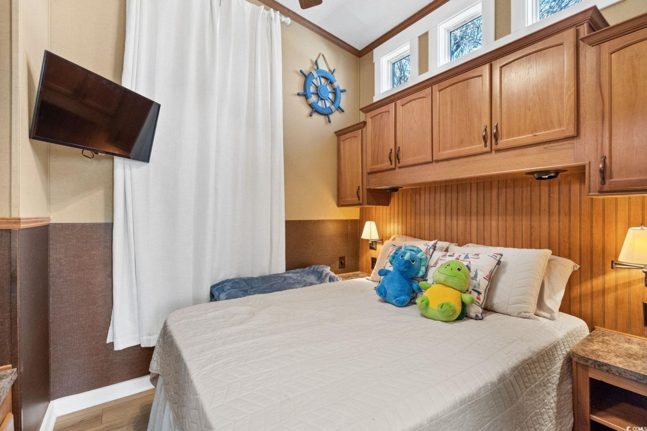 137 Riptide Circle Photo 16