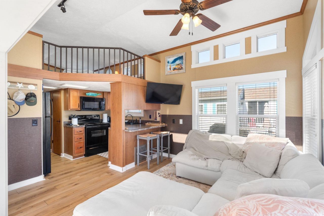 137 Riptide Circle Photo 6