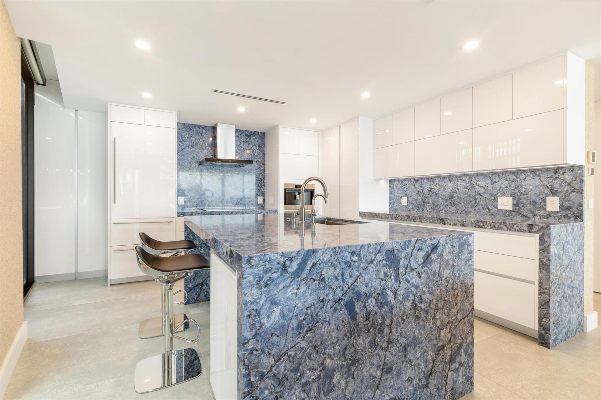 106 Inlet Way, Unit 202, Palm Beach Shores, FL 33404 Photo