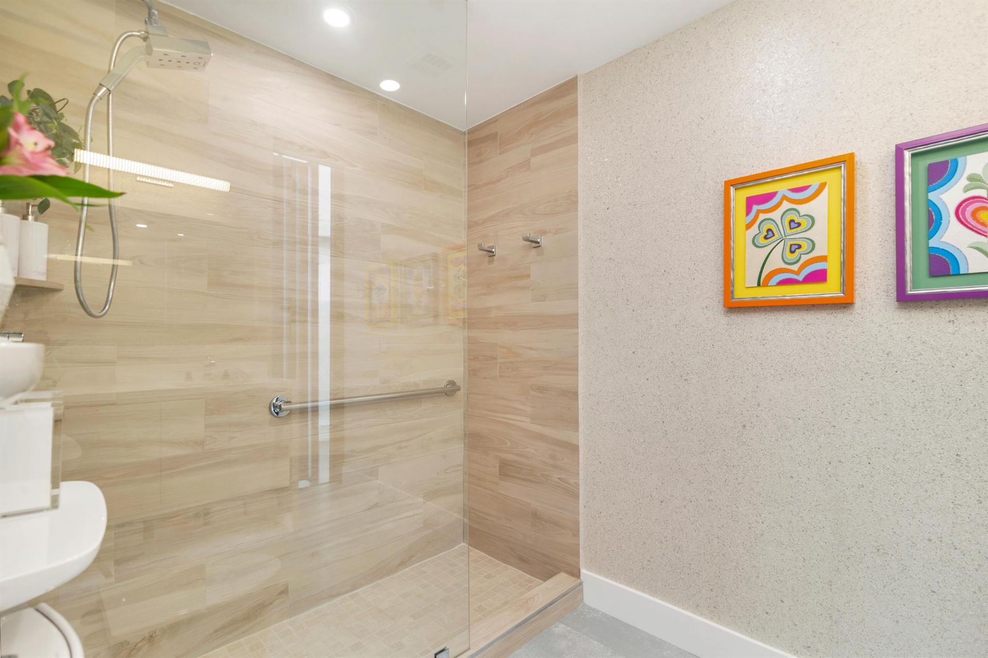 106 Inlet Way, Unit 202, Palm Beach Shores, FL 33404 Photo