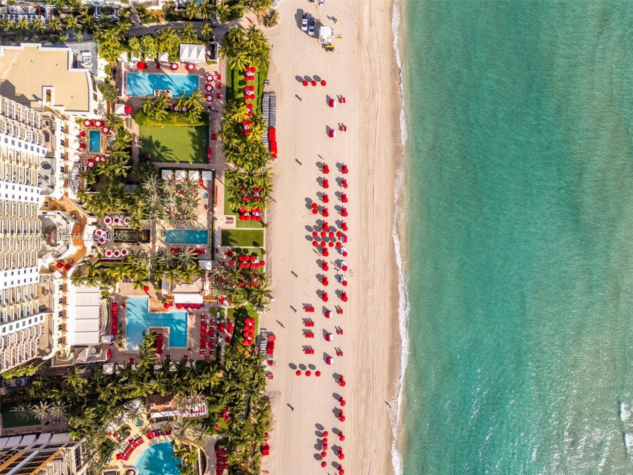 17875 Collins Ave , Unit 4303, Sunny Isles Beach, FL 33160 Photo