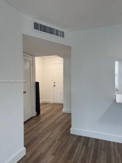 1301 NE 191st St, Unit F407, Miami, FL 33179 Photo