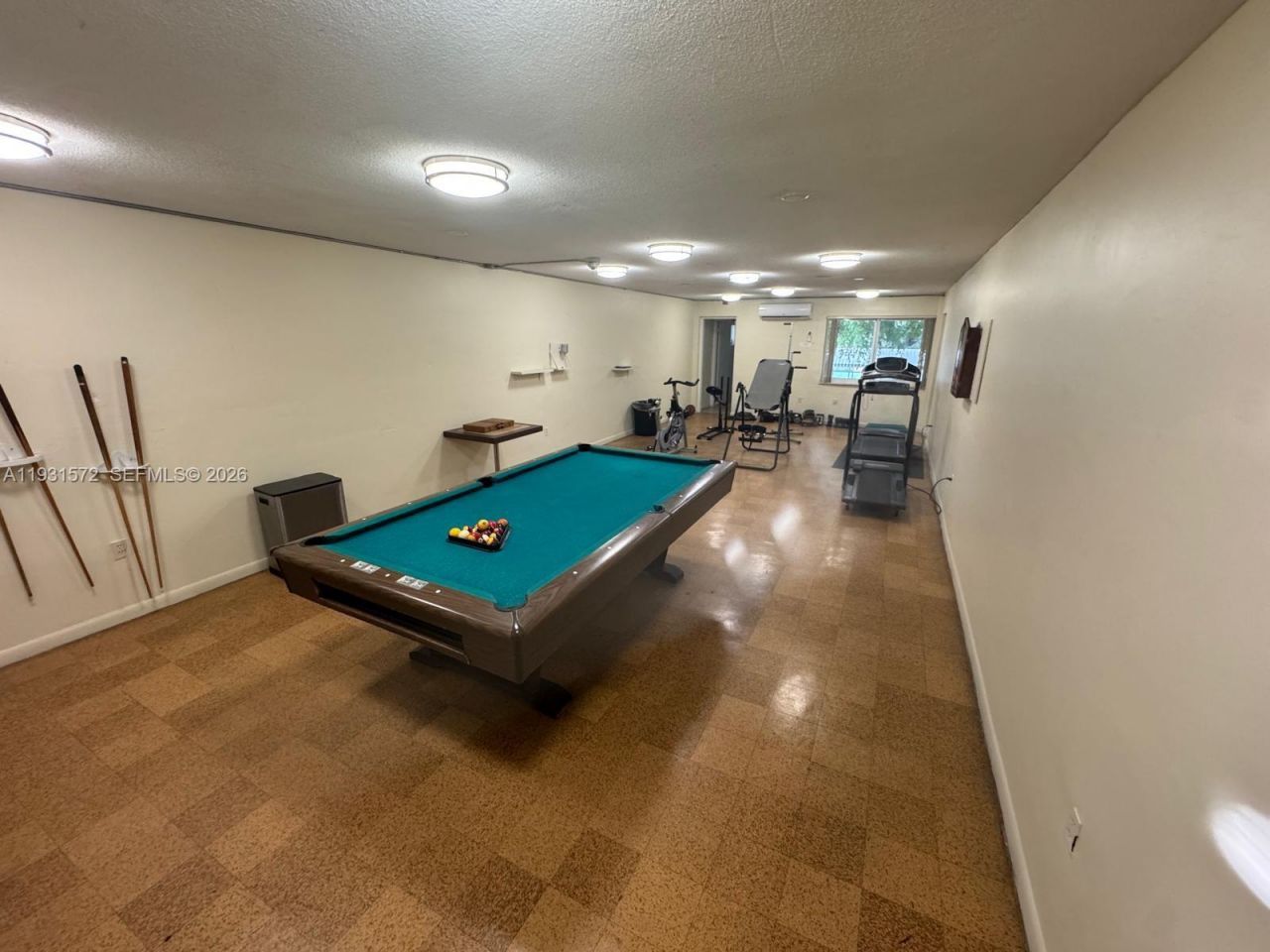 1301 NE 191st St, Unit F407, Miami, FL 33179 Photo