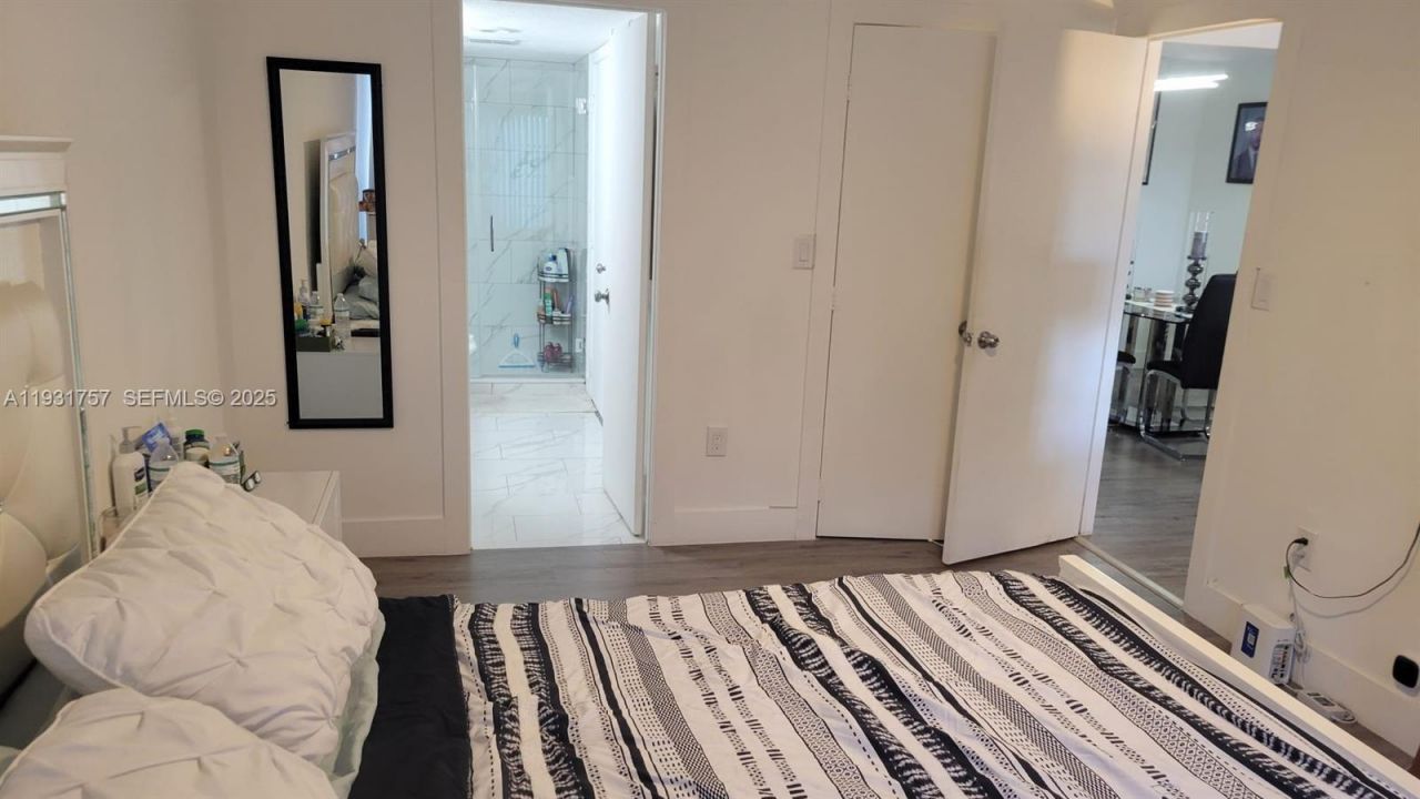 4158 Inverrary Dr, Unit 409, Lauderhill, FL 33319 Photo