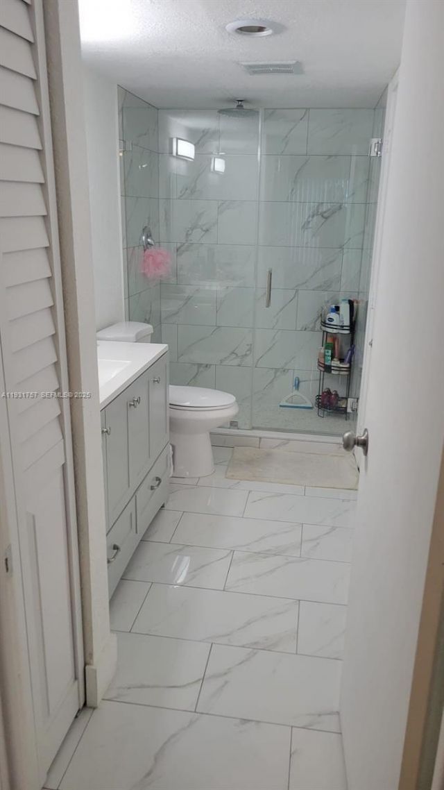 4158 Inverrary Dr, Unit 409, Lauderhill, FL 33319 Photo