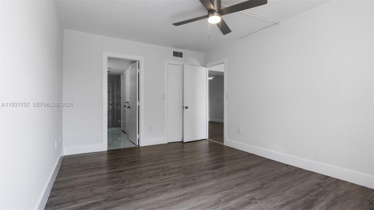 4158 Inverrary Dr, Unit 409, Lauderhill, FL 33319 Photo