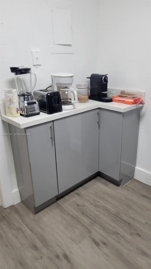 4158 Inverrary Dr, Unit 409, Lauderhill, FL 33319 Photo