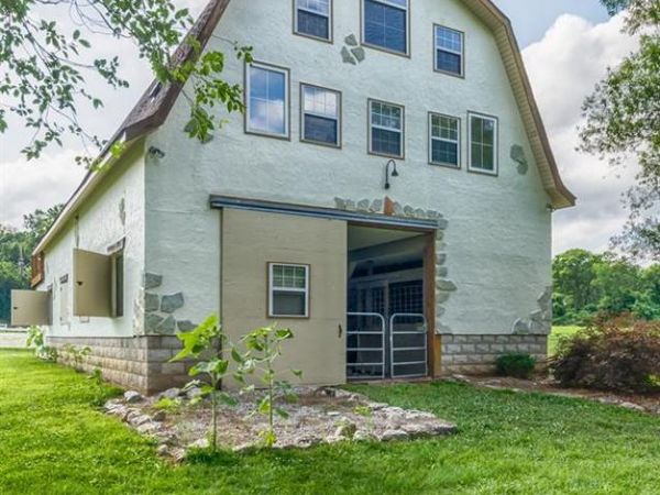 1235 Wild Horse Creek Road, Wildwood, MO 63005