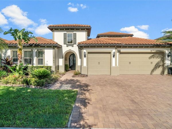 16743 BROADWATER AVENUE, WINTER GARDEN, FL 34787