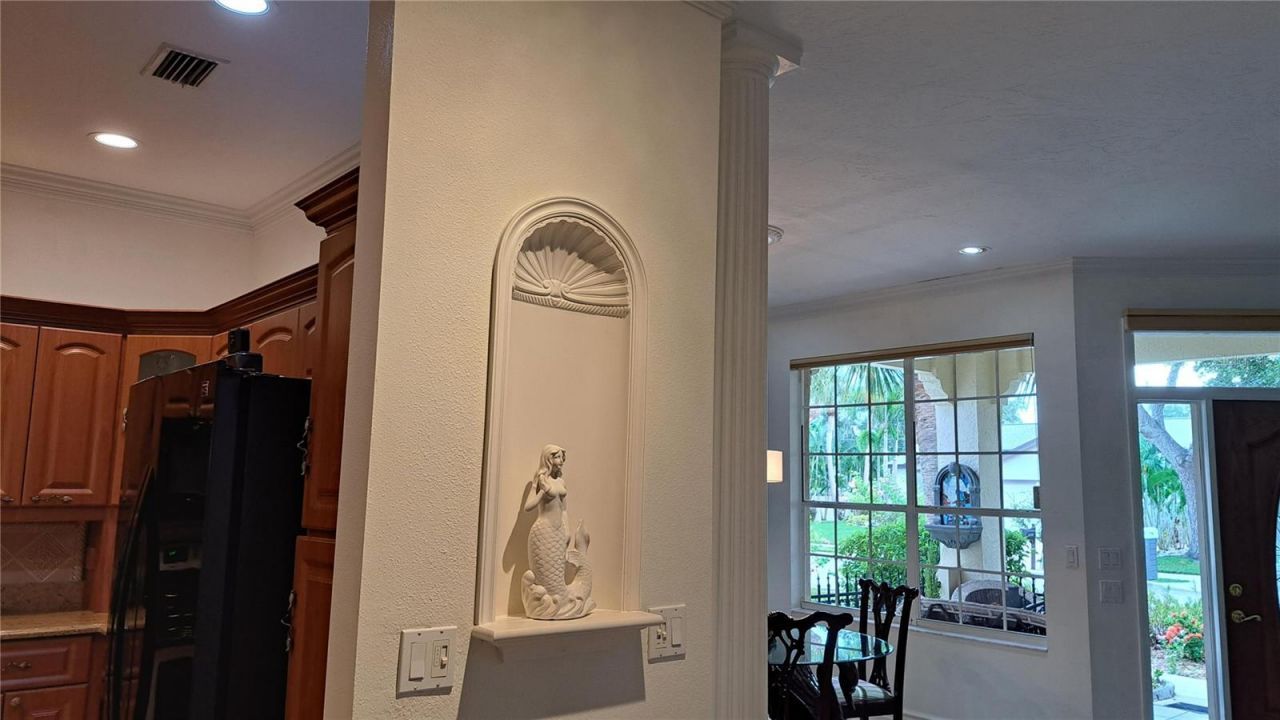 2377 Burton Lane, Sarasota, FL 34239 Photo