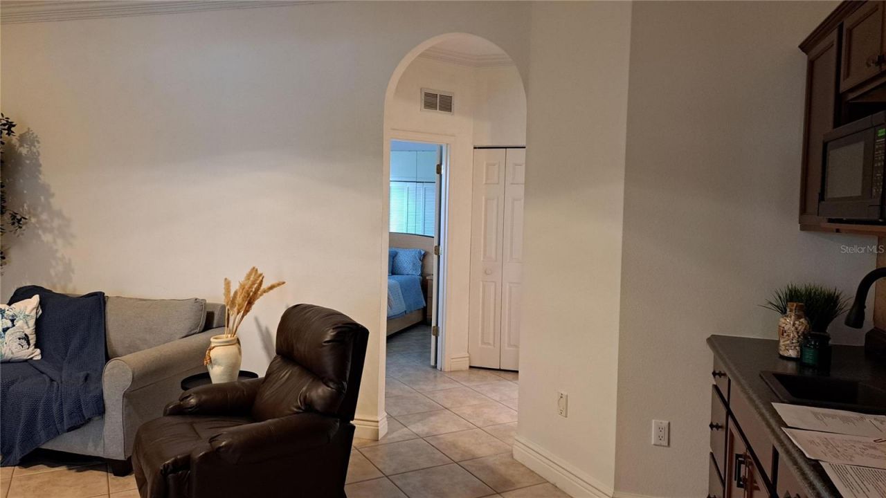 2377 Burton Lane, Sarasota, FL 34239 Photo