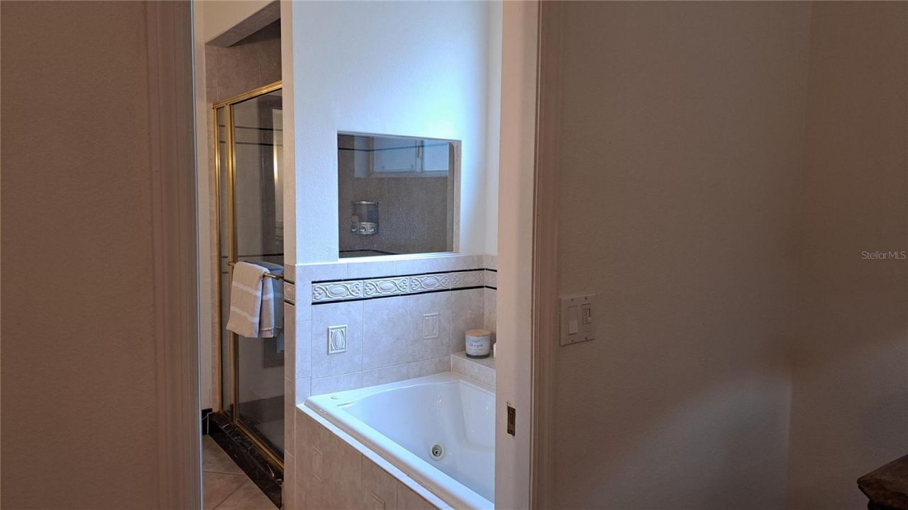 2377 Burton Lane, Sarasota, FL 34239 Photo