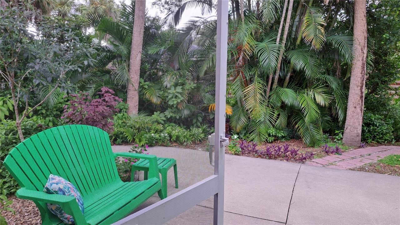 2377 Burton Lane, Sarasota, FL 34239 Photo