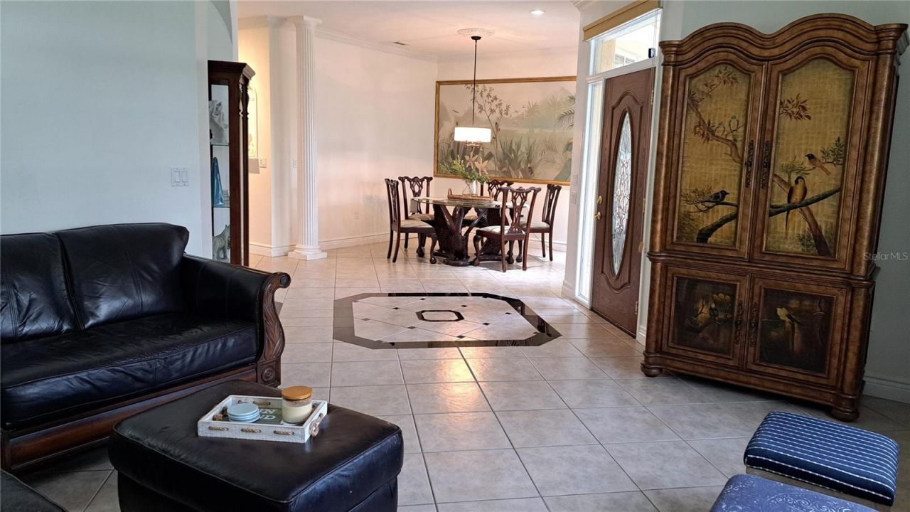 2377 Burton Lane, Sarasota, FL 34239 Photo