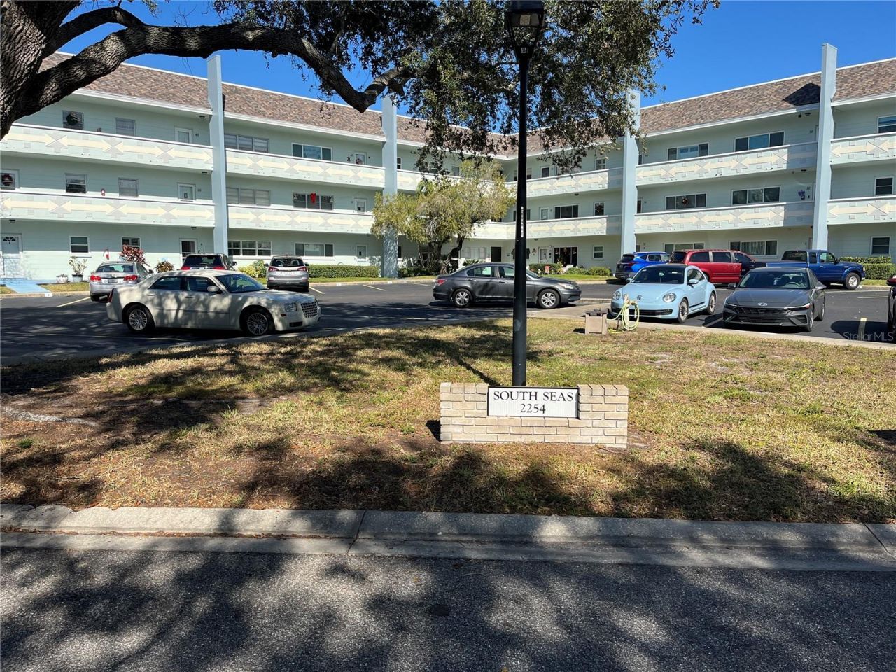 2254 Norwegian Drive, Unit 6, Clearwater, FL 33763 Main Photo