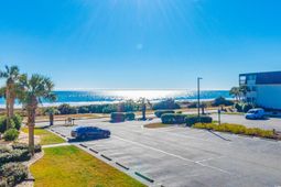 5601 N Ocean Blvd. photo 4