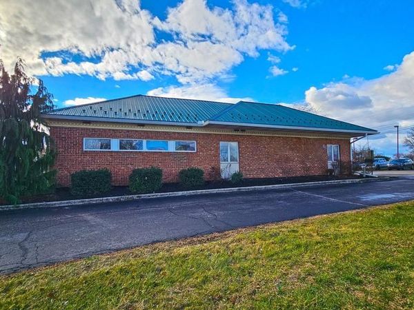 1340 LINCOLN WAY E, CHAMBERSBURG, PA 17202