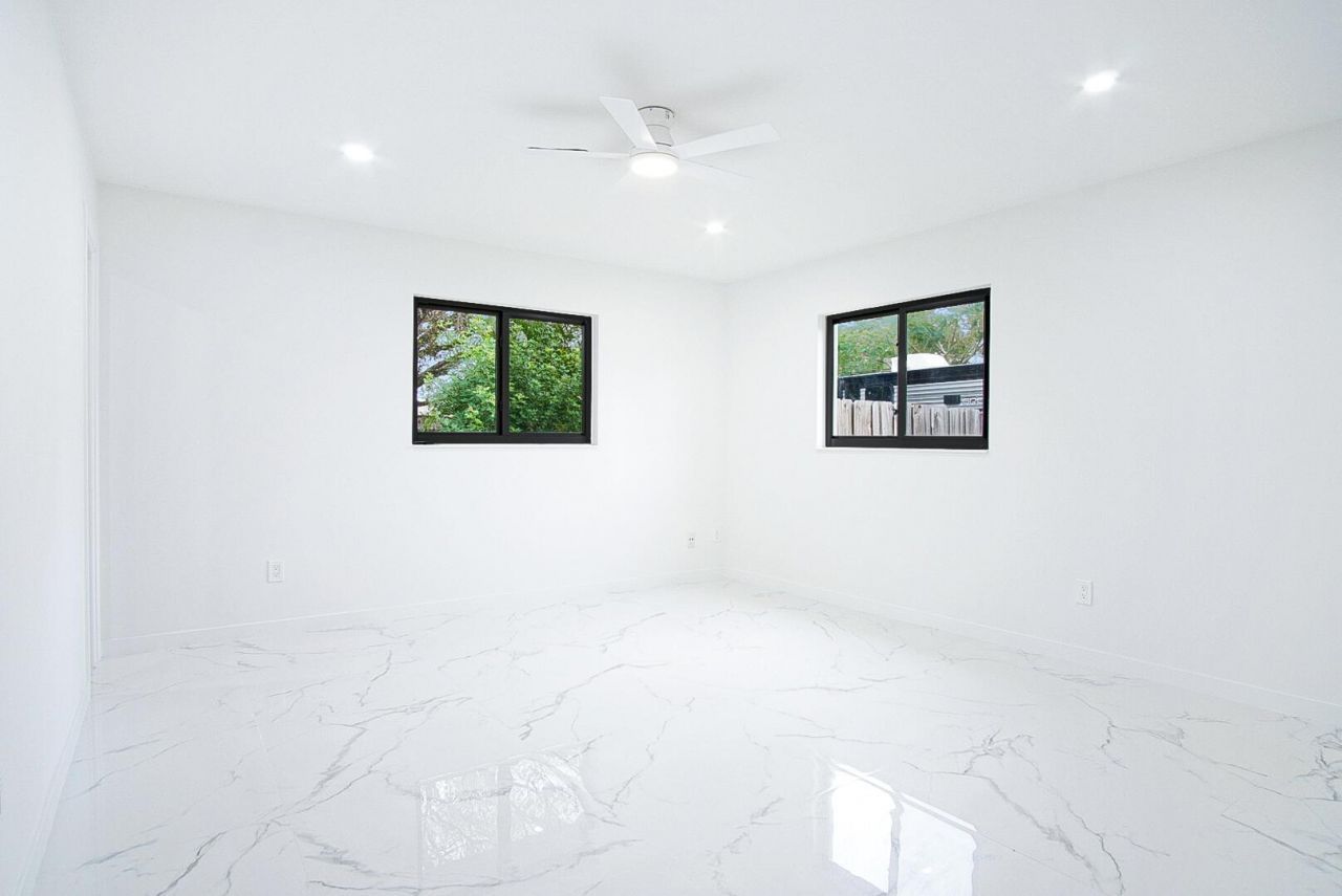 435 NE Solida Circle, Port Saint Lucie, FL 34953 Photo