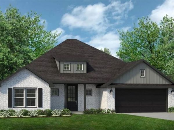 1105 Calla Lily Avenue, Lowell, AR 72745