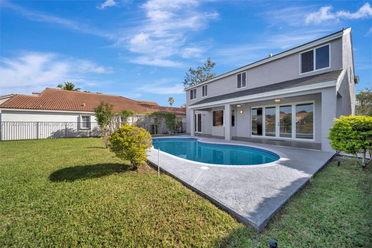 322 Lake Crest Ct , Weston, FL 33326 Photo