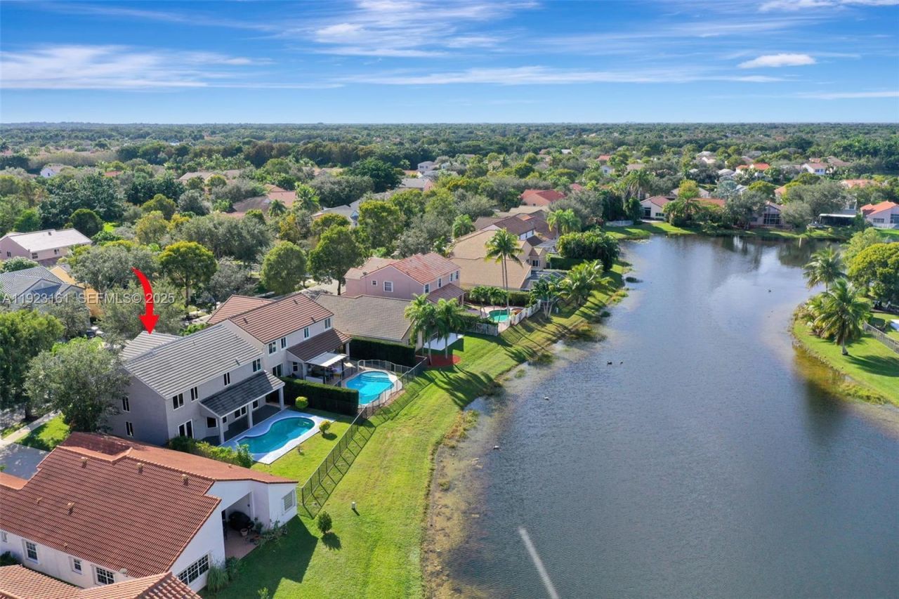 322 Lake Crest Ct , Weston, FL 33326 Photo