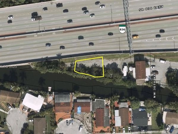 NW 12th St 30th Ave , Miami, FL 33125