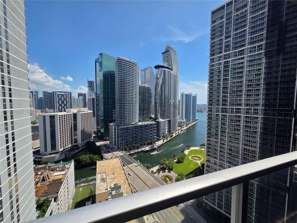 500 Brickell Ave, Unit 3105, Miami, FL 33131