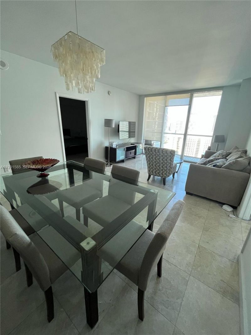 500 Brickell Ave, Unit 3105, Miami, FL 33131 Photo