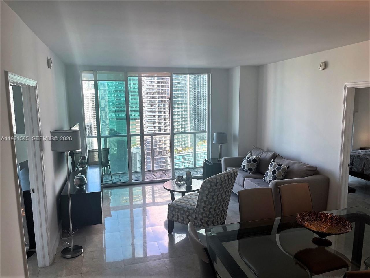 500 Brickell Ave, Unit 3105, Miami, FL 33131 Photo