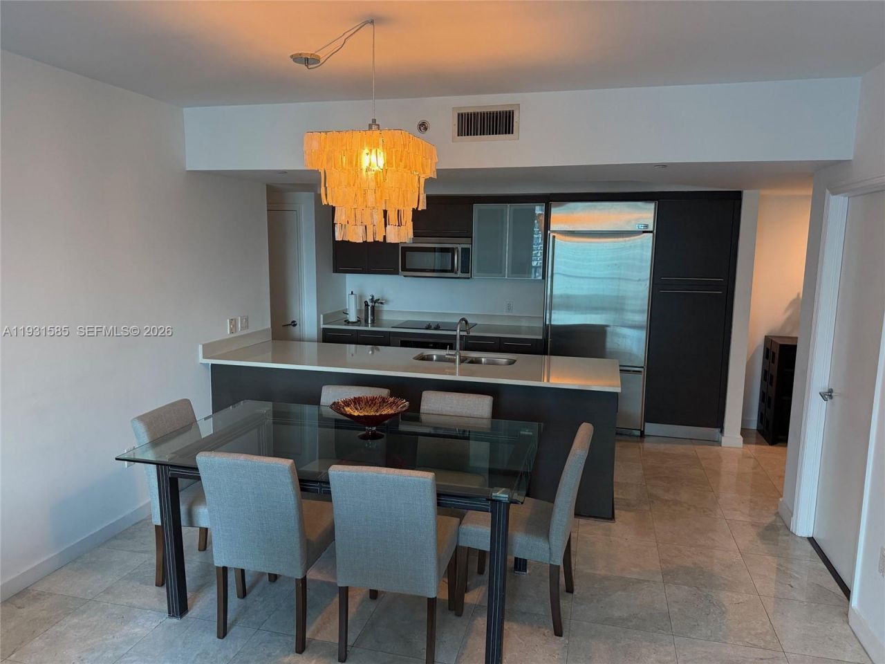 500 Brickell Ave, Unit 3105, Miami, FL 33131 Photo