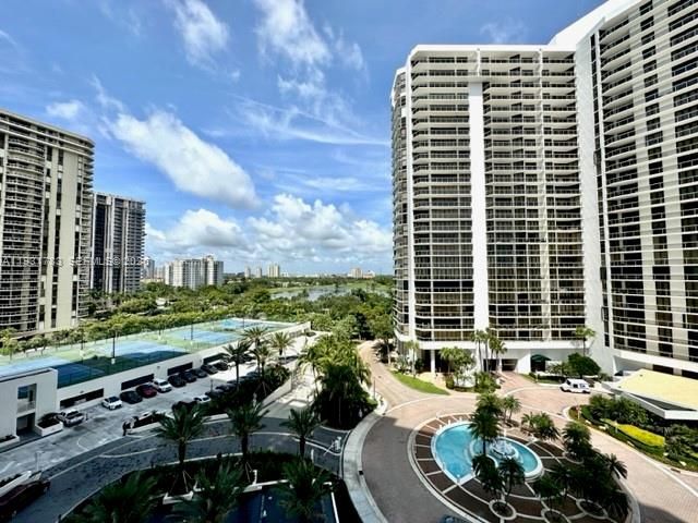 20201 E Country Club Dr, Unit 903, Aventura, FL 33180 Photo