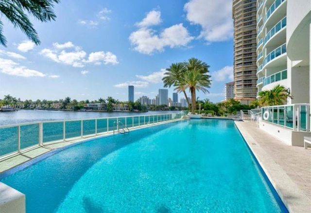 20201 E Country Club Dr, Unit 903, Aventura, FL 33180 Photo