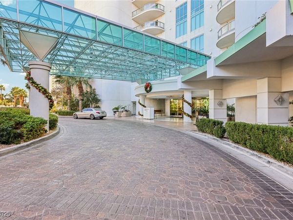 222 Karen Avenue, Unit 2608, Las Vegas, NV 89109