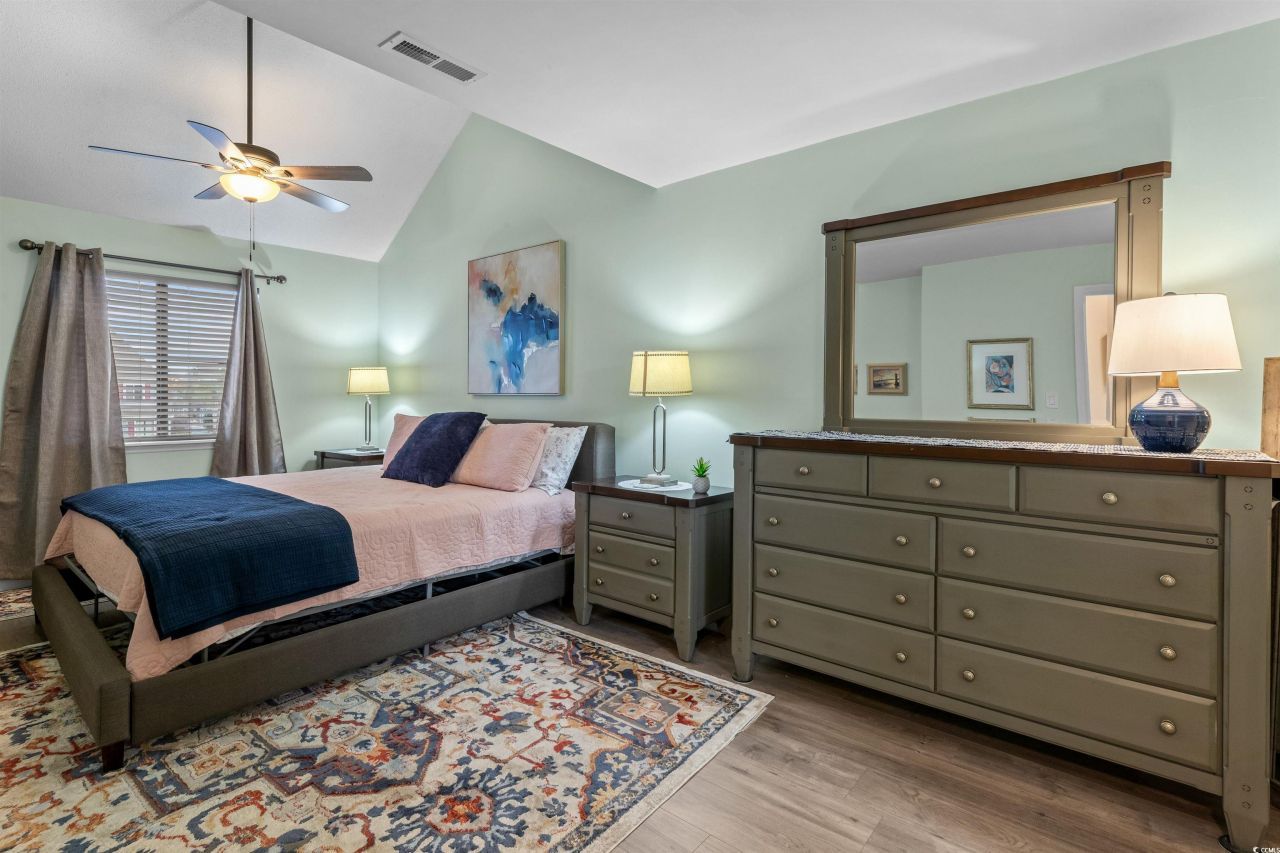 1890 Colony Dr. Photo 15