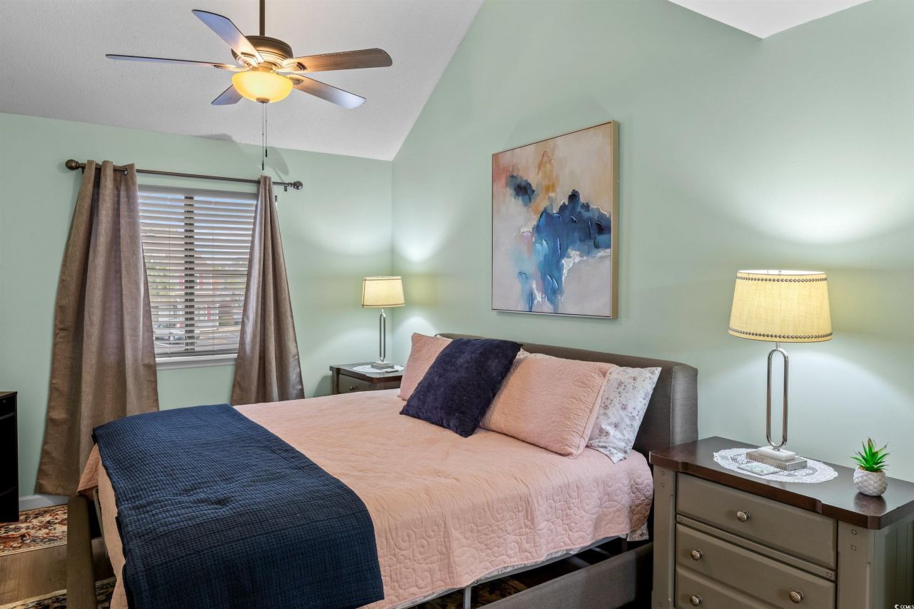 1890 Colony Dr. Photo 17