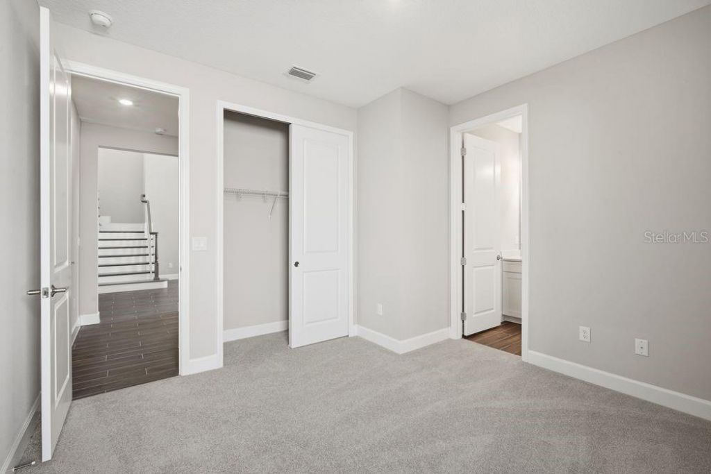 35056 Emberview Drive, Zephyrhills, FL 33541 Photo